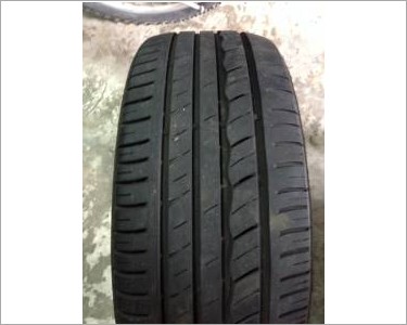 https://www.mycarforum.com/uploads/sgcarstore/data/4/Kumho HM 2055516 2011_1.jpg